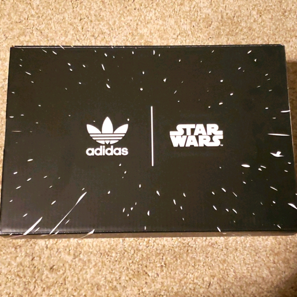 STAR WARS MANDALORIAN NMD_R1 THE CHILD - FIND YOUR
